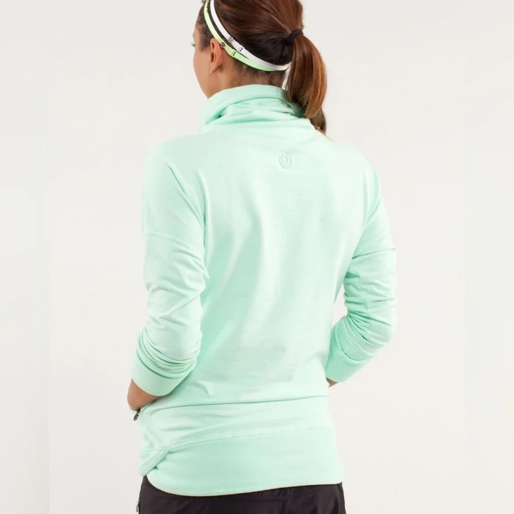 Lululemon Rest Day Pullover Mint Green Cowl Neck Sweatshirt Size 4